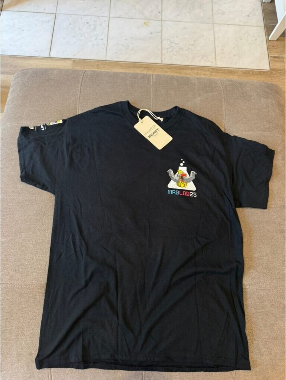 BEAST by MrBeast Mr Lab 25 Graphic T-Shirt Black Mens L NWT